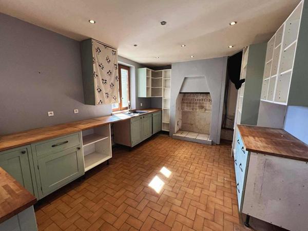 Maison Saint Yrieix La Perche 5 pièce(s) 100 m2