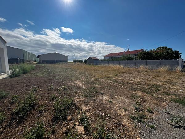 Terrain Longeville Sur Mer 571 m2