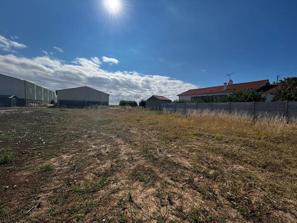 Terrain Longeville Sur Mer 571 m2