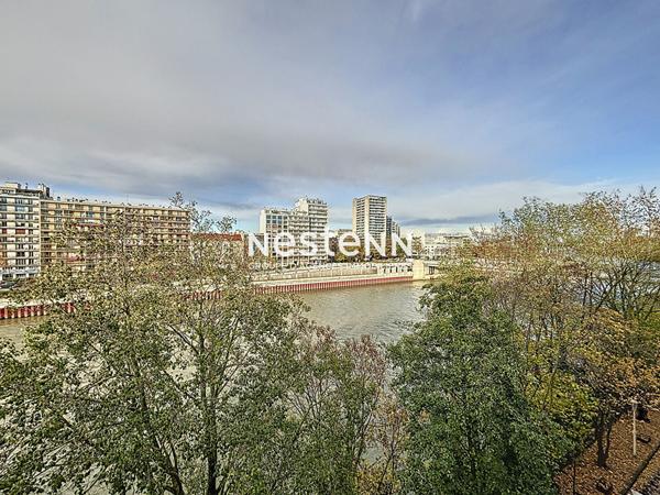 ISSY LES MOULINEAUX - ILE SAINT GERMAIN - Vente Appartement 5 pièces traversant au dernier étage avec balcons