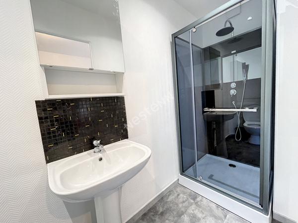 Immeuble de rapport de 6 logements Amiens Jules Barni 133m² forte rentabilité