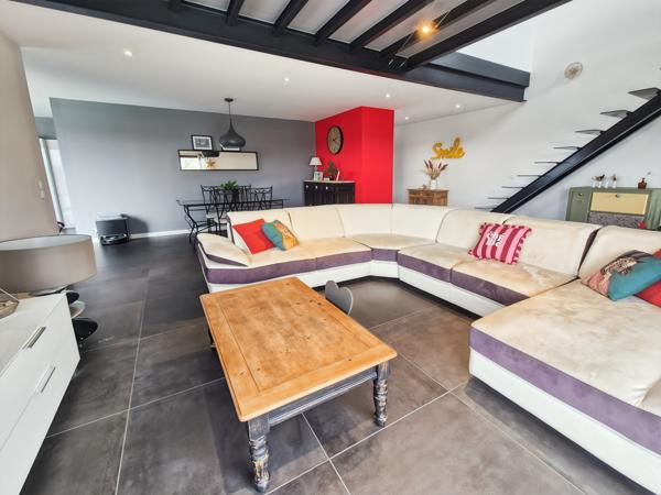 Mauvezin (32120) Maison T6 de 175m2 avec garage et jardin de 3000m2