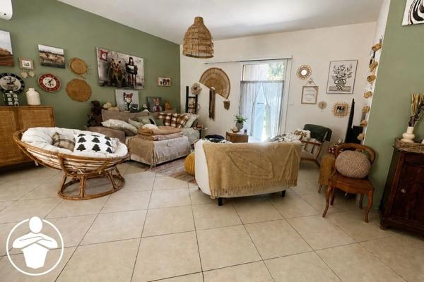 Vente                                                      Maison
                        
                     5 pièces                      94 m2                     à Villeneuve-sur-Lot