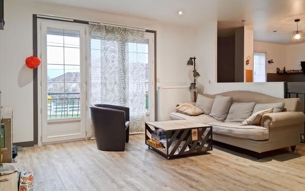 Maison à vendre    4 pièces •  Lavault-Sainte-Anne