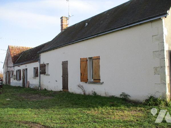 Ensemble immobilier composé de 3 logements de plain-pied indépendants