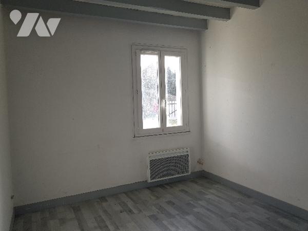 Ensemble immobilier composé de 3 logements de plain-pied indépendants