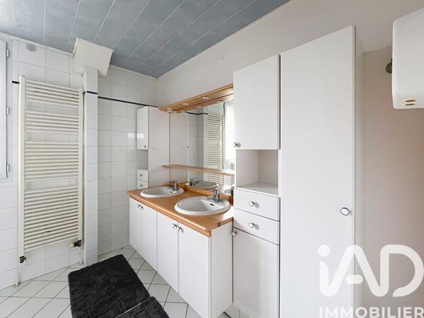 Maison à vendre 8 pièces 215 m² Chaville