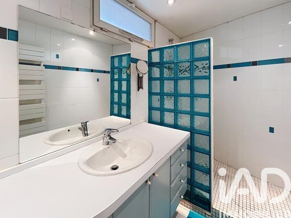 Maison à vendre 8 pièces 215 m² Chaville