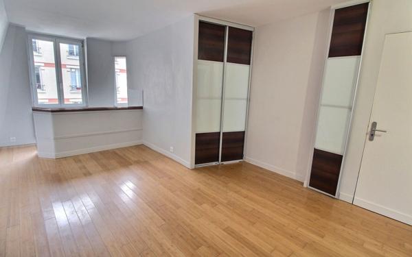 Appartement à vendre    2 pièces • 34,83 m2 Vincennes