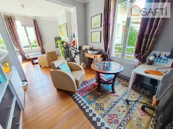 Jolie meuliere renovée, 3 chambres possibilité 4, au calme, à 4 min du RER