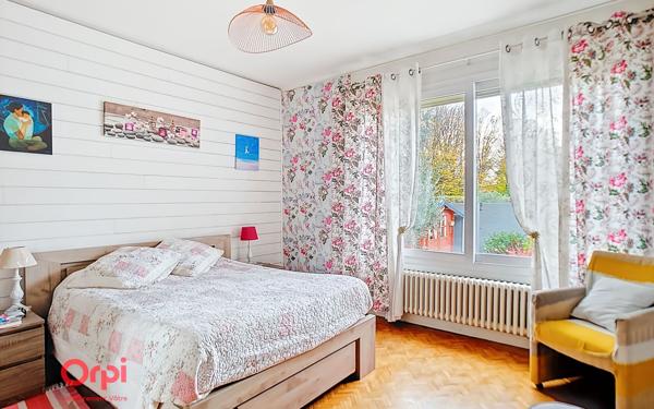 Maison à vendre    6 pièces •  Angers