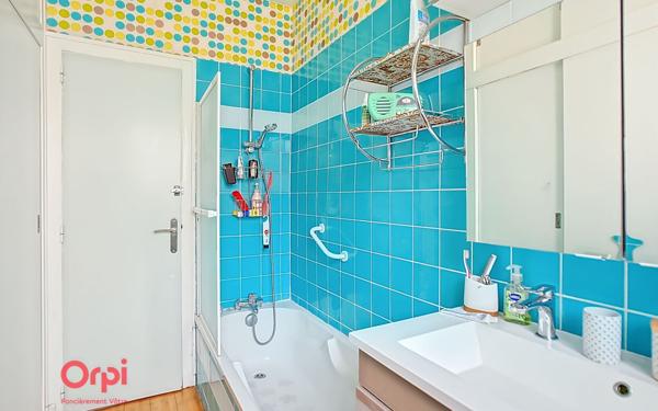 Maison à vendre    6 pièces •  Angers