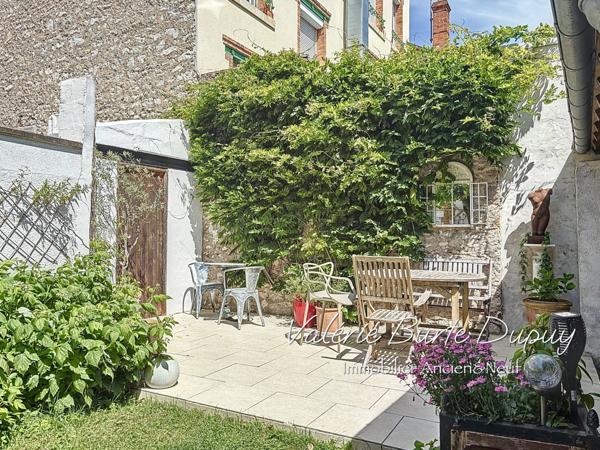 Maison à vendre 6 pièces 183 m2 4/5 chambres Jardin et atelier ORLEANS BANNIER-COLIGNY (45)