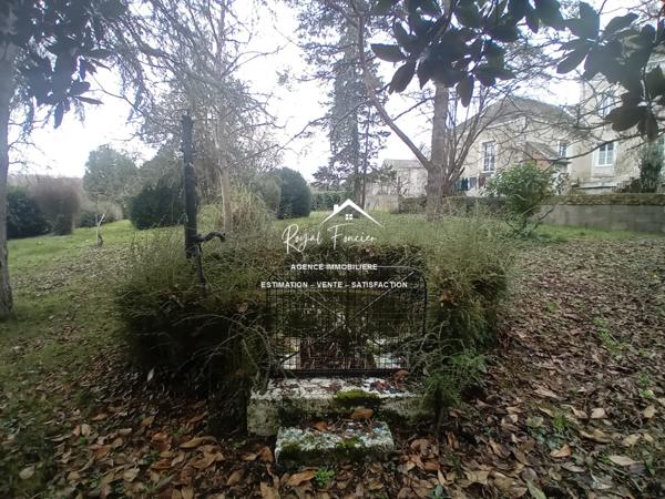 Vue sur le parc, avec des accès
