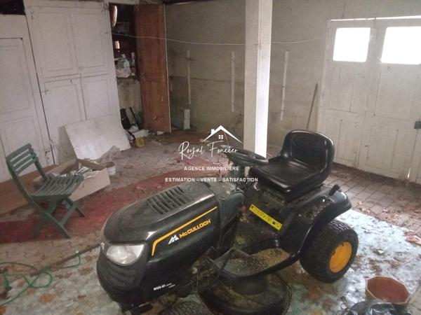 Vue sur le parc, avec des accès