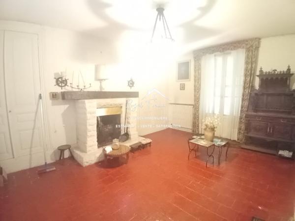 Vue sur le parc, avec des accès