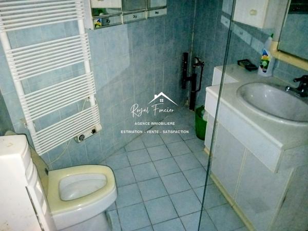 Vue sur le parc, avec des accès