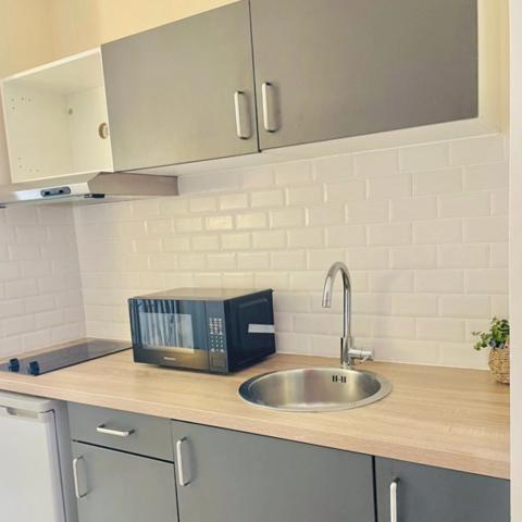 À VENDRE – Saint Denis T2 de 36,85 m² | Résidence (2010)