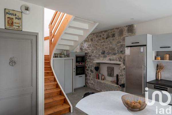 Maison de ville 6 pièces de 160 m² à Seyssins (38180)