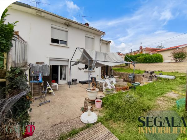 Saint-Benoît-de-Carmaux (81400) Saint Benoit de Carmaux - Maison dans une impasse