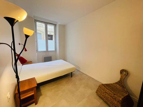 A VENDRE - BORDEAUX SAINT-MICHEL -Appartement  3 pièce(s) 40.14 m²