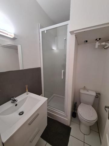 A VENDRE - BORDEAUX SAINT-MICHEL -Appartement  3 pièce(s) 40.14 m²