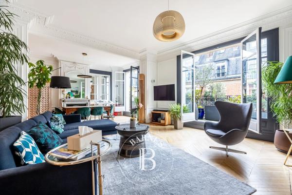 Paris 8ème, Appartement 4 Chambres -  206 m² à vendre