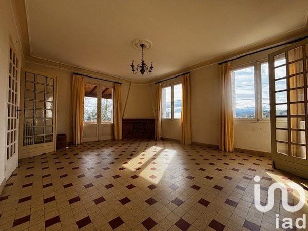 Maison à vendre 6 pièces 101 m² Aubenas