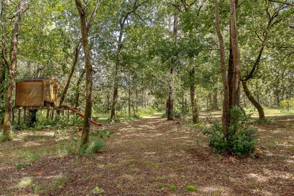 MIOS: Maison sur terrain de 16 000m²