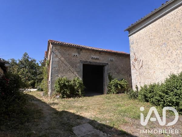 Maison à vendre 6 pièces 332,99 m² Berneuil