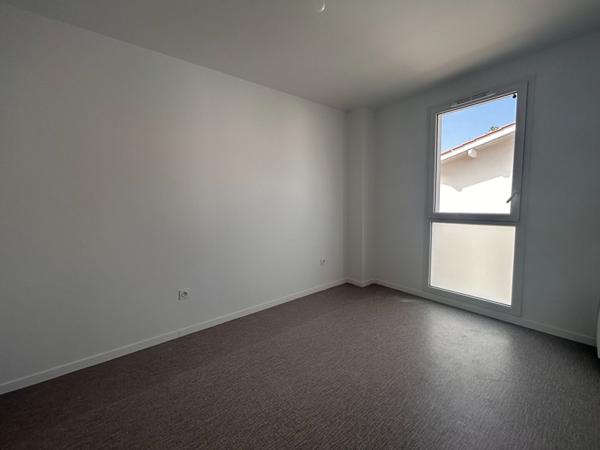 OFFRE - BREUILLET NEUF CENTRE VILLE Breuillet