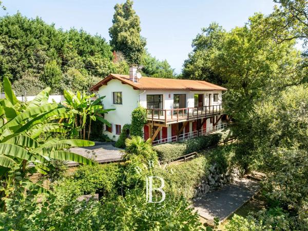 Ciboure, Maison 4 Chambres -  200 m² à vendre