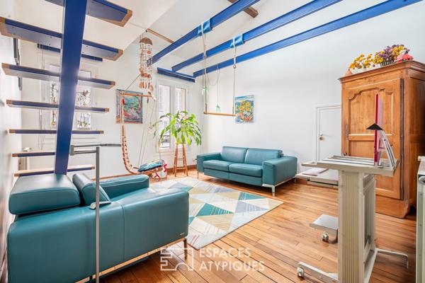 Duplex traversant au dernier étage avec appartement communiquant