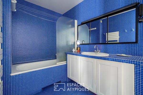 Duplex traversant au dernier étage avec appartement communiquant