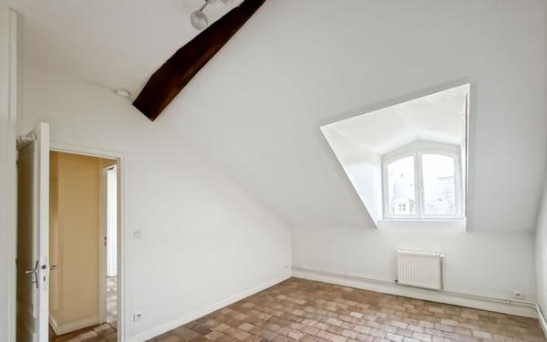 Appartement à vendre    3 pièces • 53,41 m2 Orléans