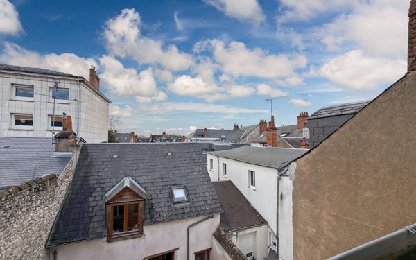 Appartement à vendre    3 pièces • 53,41 m2 Orléans