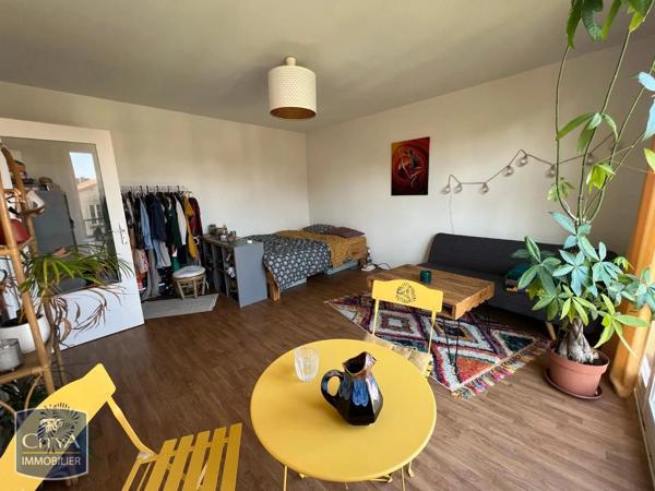 Appartement à louer 1 pièce 34.1m² Rambouillet (78120)