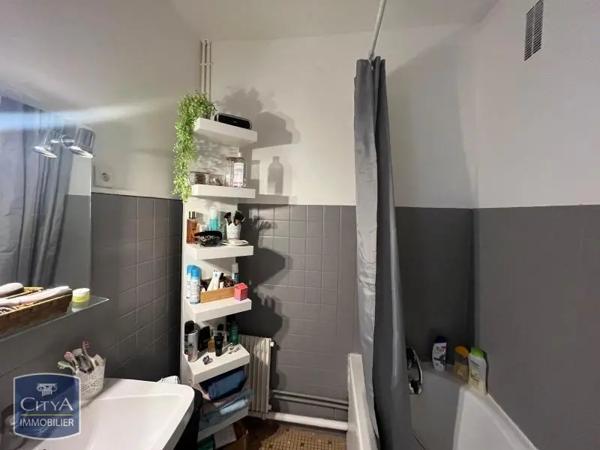 Appartement à louer 1 pièce 34.1m² Rambouillet (78120)