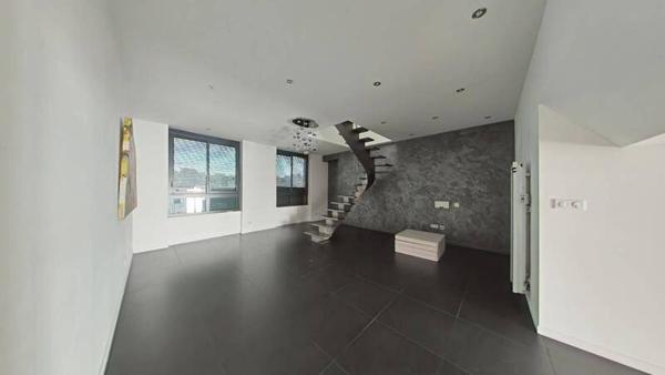 Appartement 3 pièces                                        - 42000 Saint-Étienne Réf : 13083