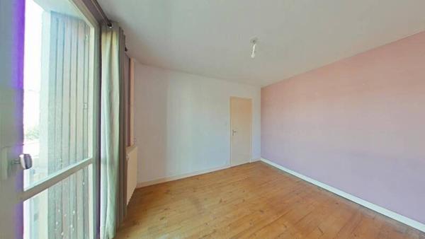 Appartement 2 pièces                                        - 42100 Saint-Étienne Réf : 12744