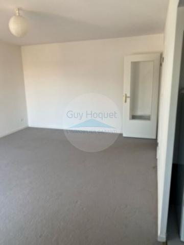 Location d'un appartement F2 (44 m²) à DOUAI