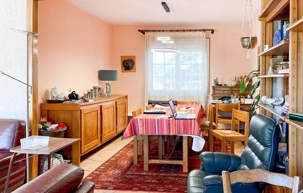 CHEF BOUTONNE : maison 7 pièces (165 m²)