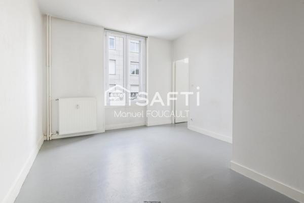 Appartement 1 pièce de 22 m2 au 1er étage sur 2 - cave en sous-sol