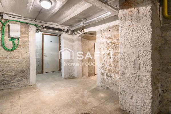 Appartement 1 pièce de 22 m2 au 1er étage sur 2 - cave en sous-sol