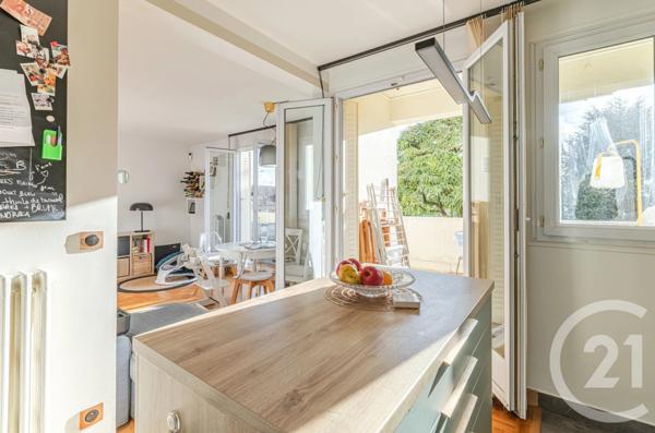 Appartement F3 à vendre  3 pièces - 64,60 m2 CHEVILLY LARUE - 94