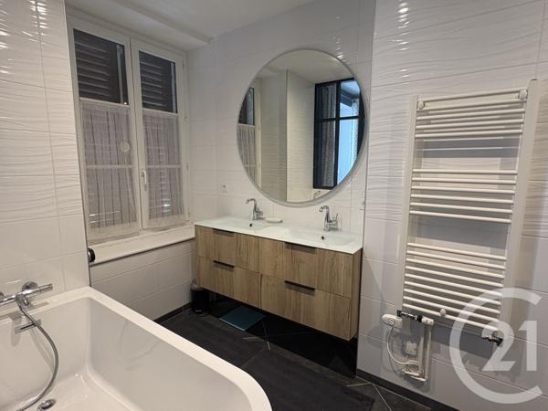 Maison à vendre  5 pièces - 177 m2 CHATEAUROUX - 36