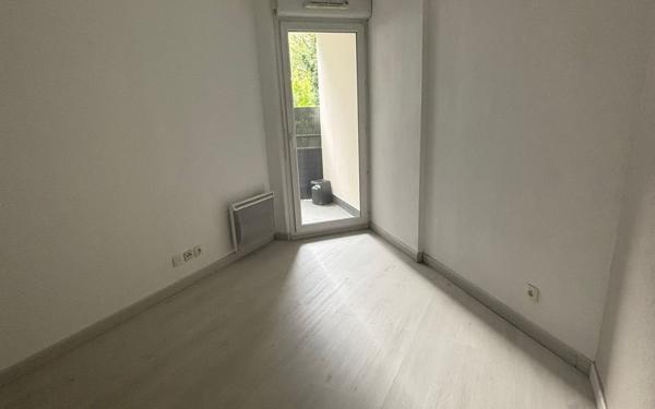 Appartement à louer    3 pièces • 55 m2 Annemasse
