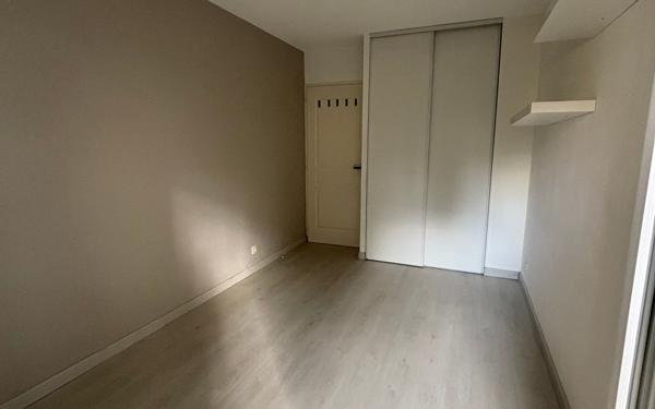 Appartement à louer    3 pièces • 55 m2 Annemasse