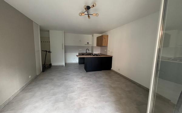 Appartement à louer    3 pièces • 55 m2 Annemasse