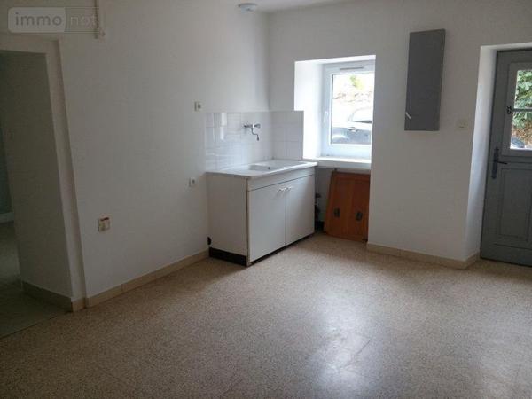 Fermette à louer à Villaines-la-Gonais dans la Sarthe (72400), ref : 463